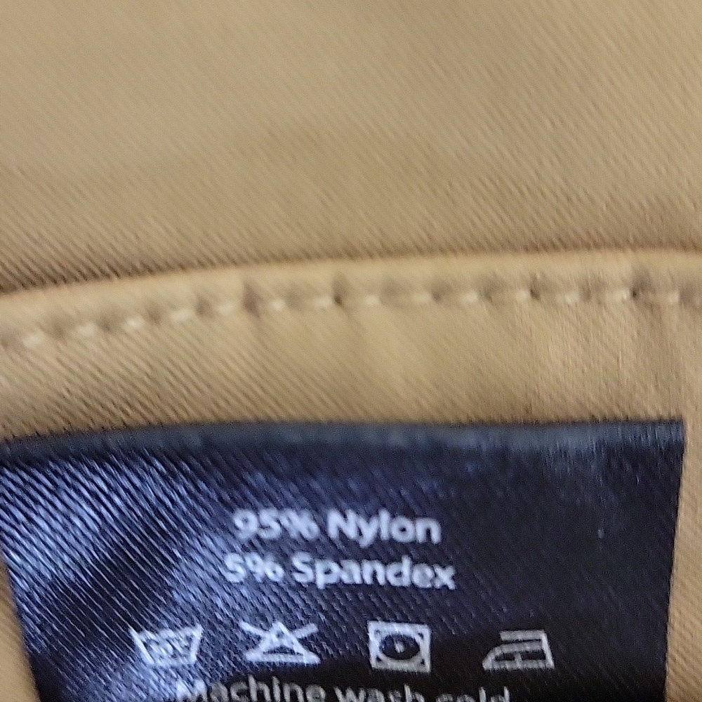 American Tall Men's 5 Pocket Tan Traveler Pants, Sz 40 X 36. vacation business - Picture 6 of 7